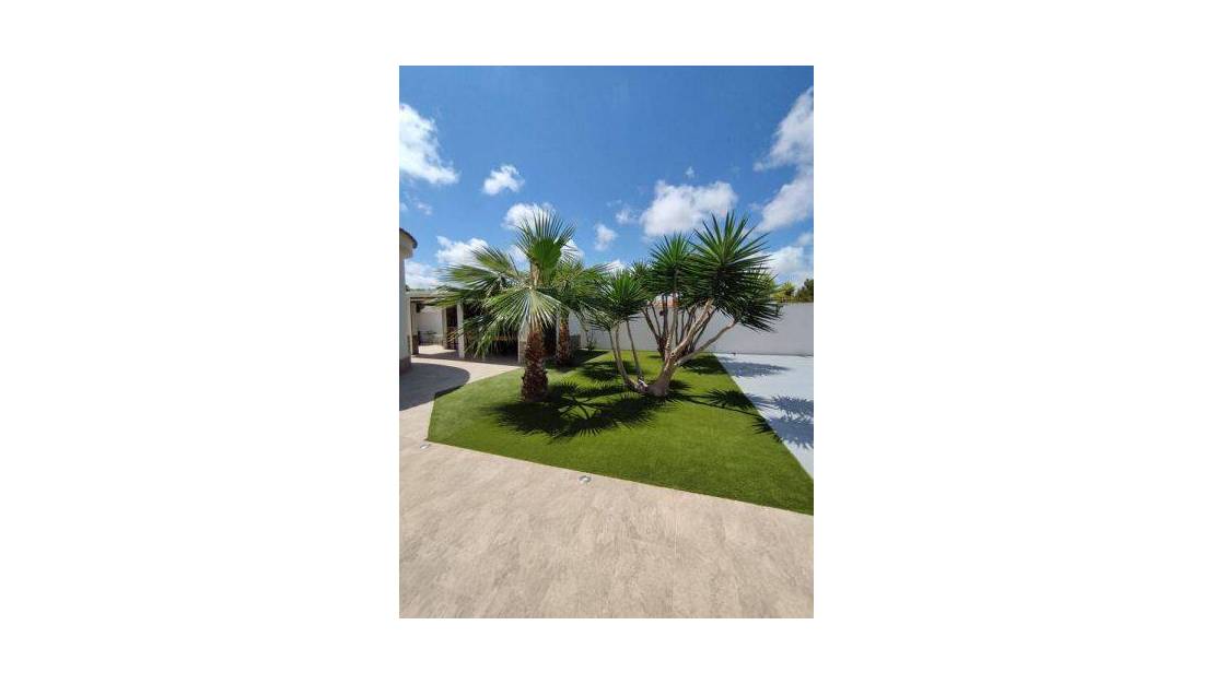 Venta - Chalet - Torrevieja - Torrevieja Centro