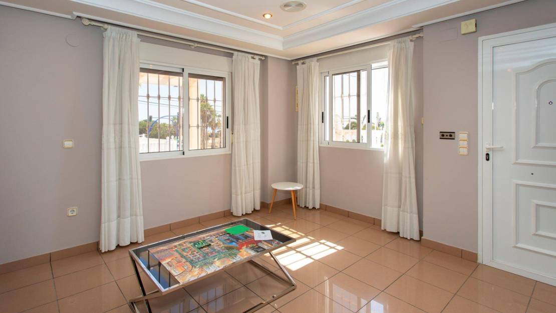 Venta - Chalet - Torrevieja - Torrevieja Centro