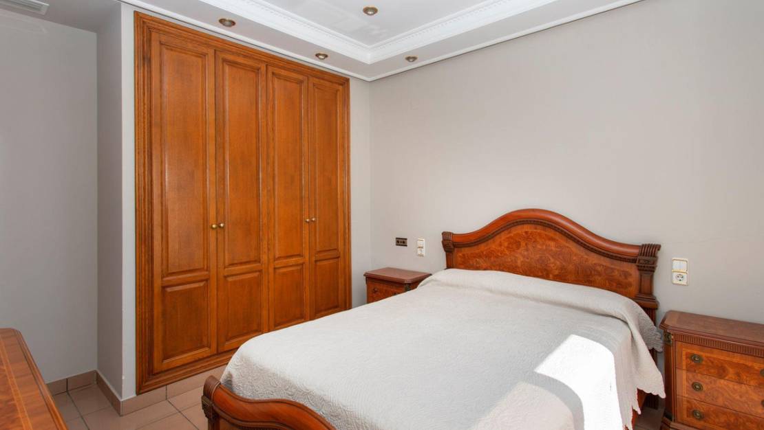Venta - Chalet - Torrevieja - Torrevieja Centro