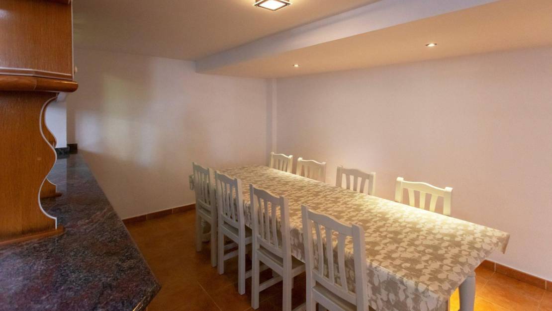 Venta - Chalet - Torrevieja - Torrevieja Centro