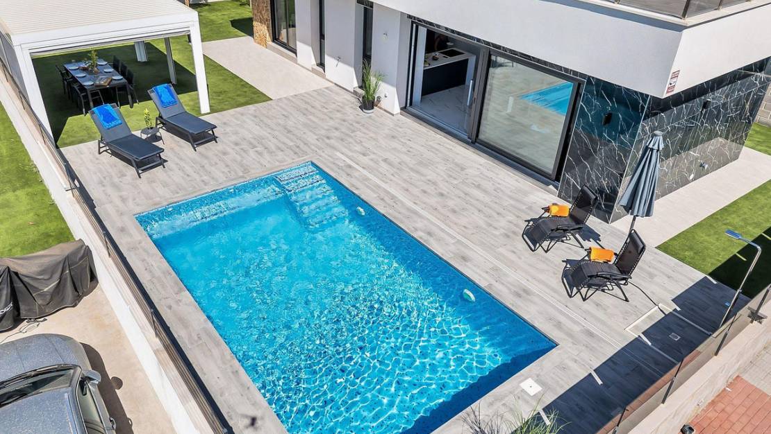 Venta - Chalet - Torrevieja - Torrevieja Centro