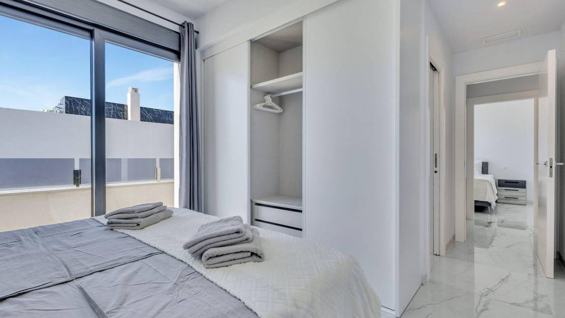Venta - Chalet - Torrevieja - Torrevieja Centro