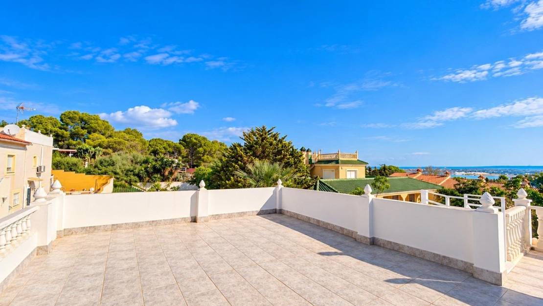 Venta - Chalet - Torrevieja - Torrevieja Centro