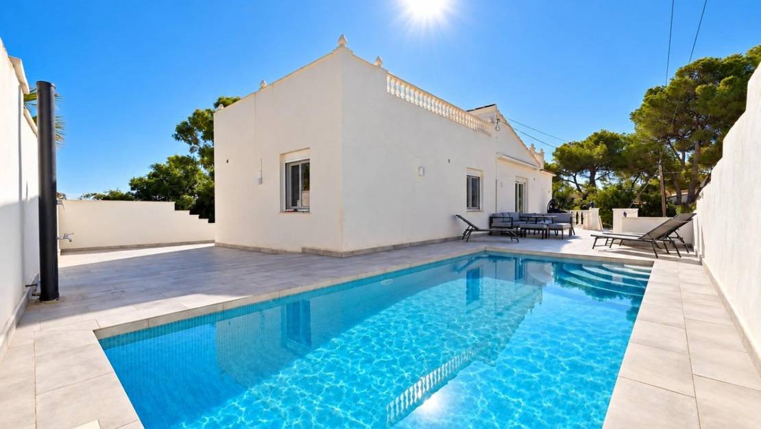 Venta - Chalet - Torrevieja - Torrevieja Centro