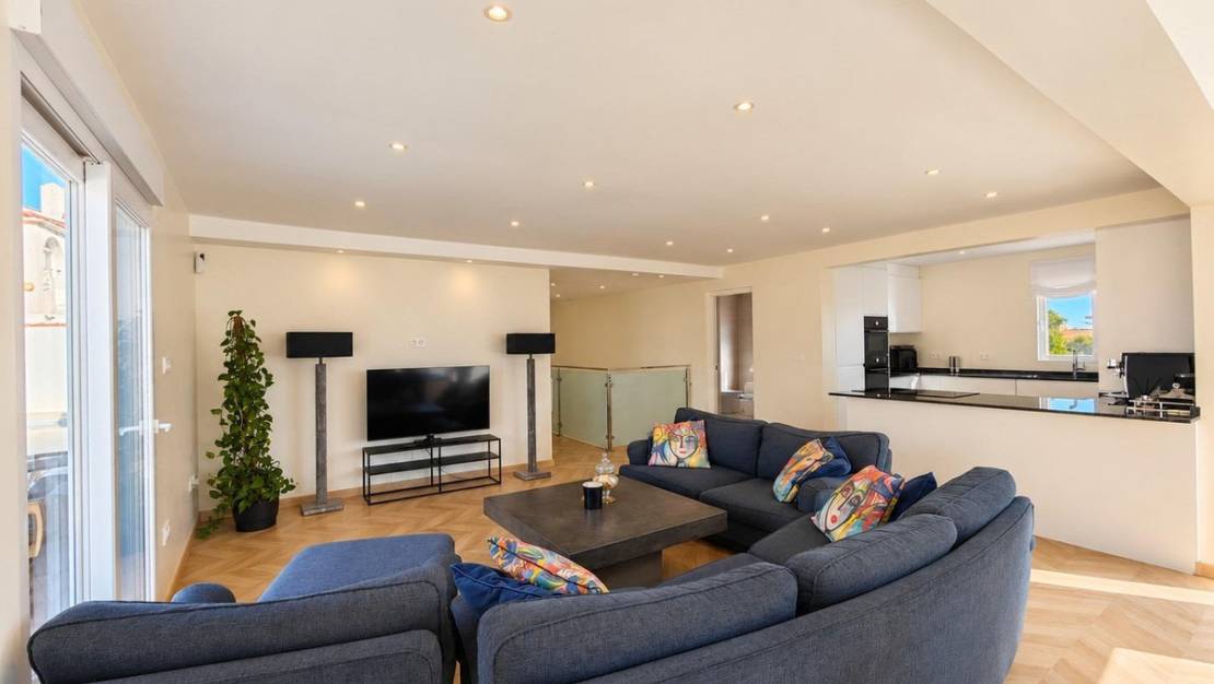 Venta - Chalet - Torrevieja - Torrevieja Centro