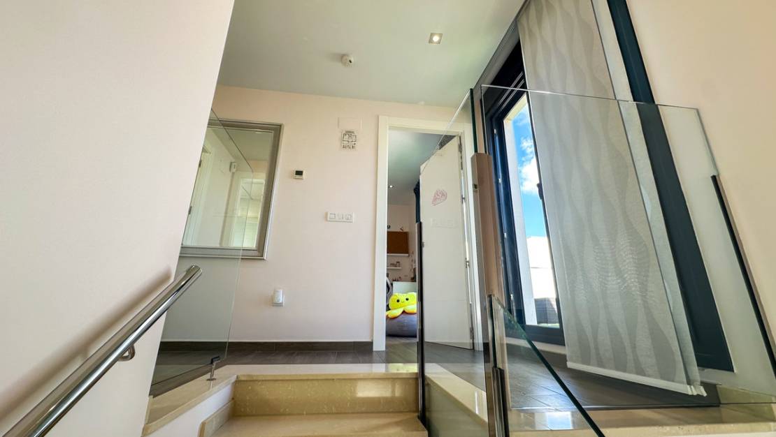 Venta - Chalet - Torrevieja - Torrevieja Centro