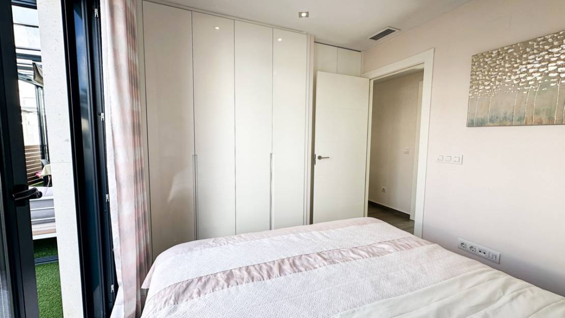 Venta - Chalet - Torrevieja - Torrevieja Centro