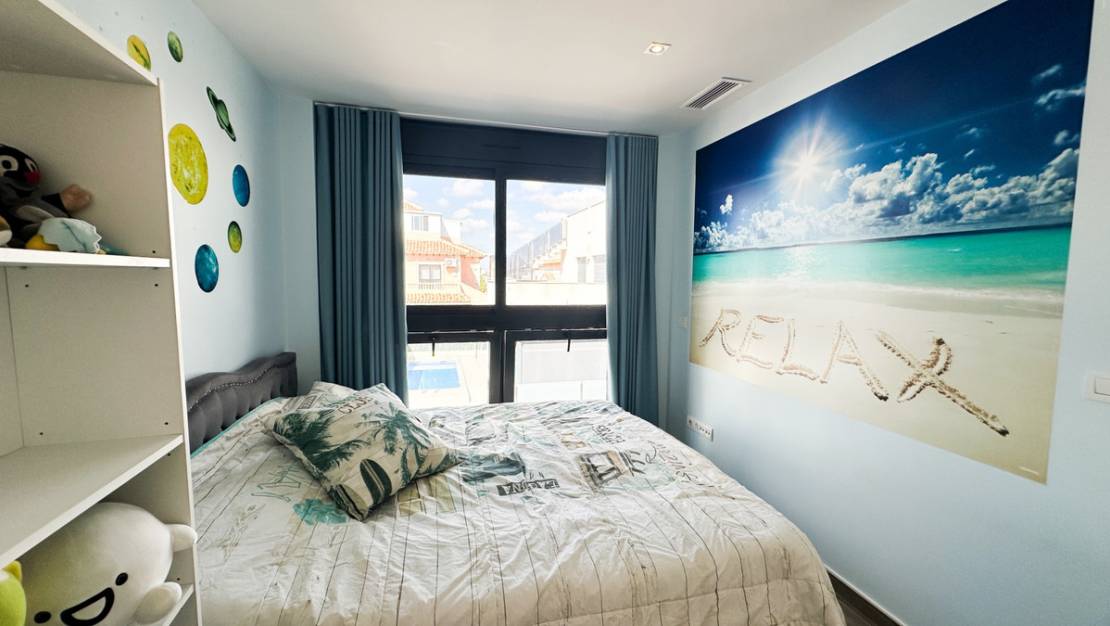 Venta - Chalet - Torrevieja - Torrevieja Centro