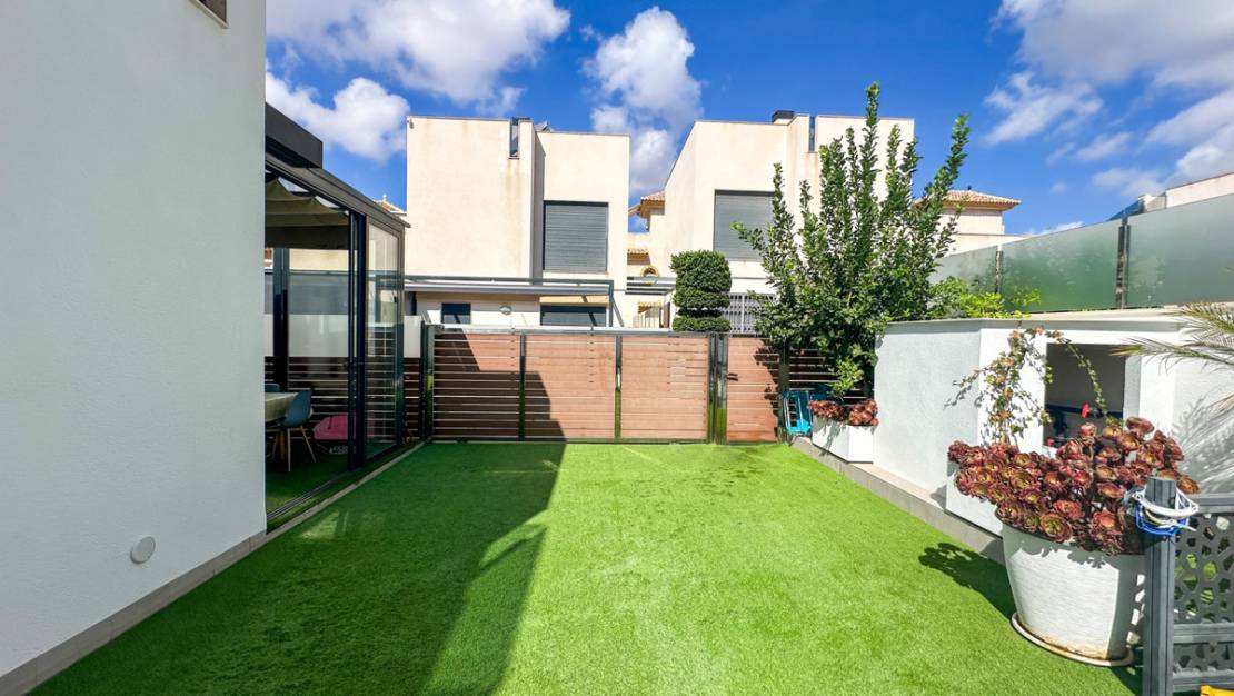 Venta - Chalet - Torrevieja - Torrevieja Centro