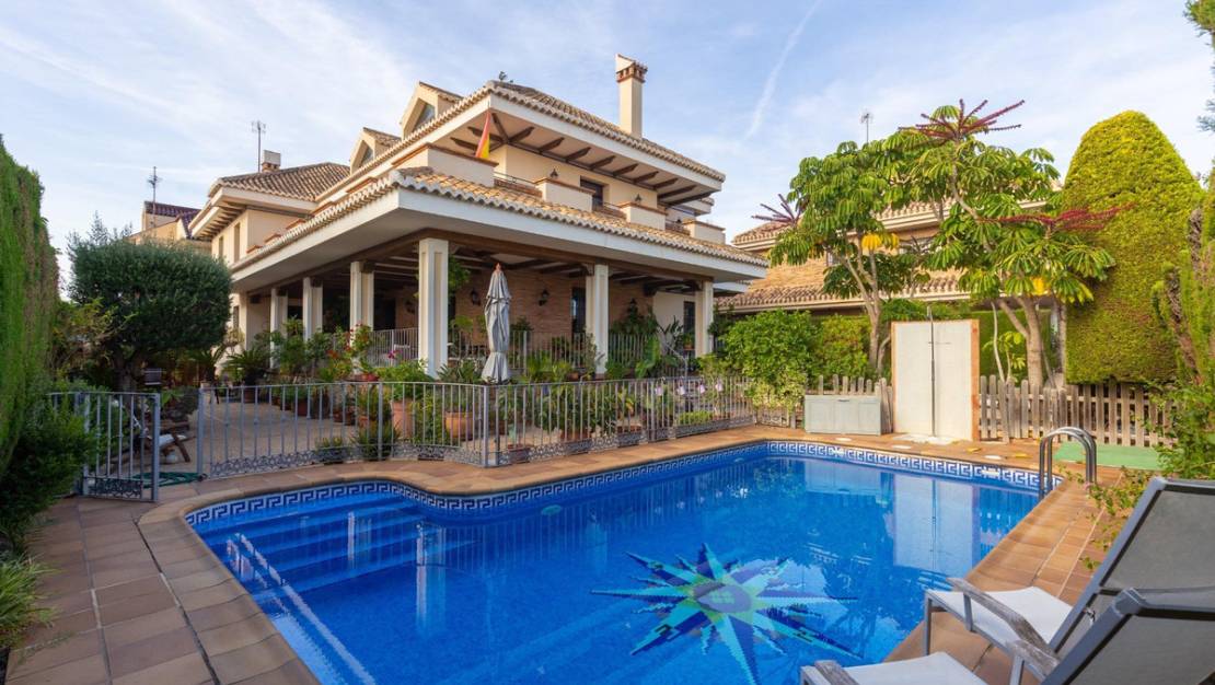 Venta - Chalet - Torrevieja - Torrevieja Centro