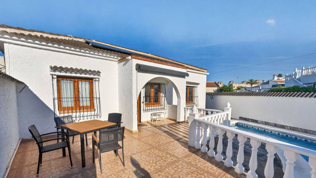 Venta - Chalet - Torrevieja - Torrevieja Centro