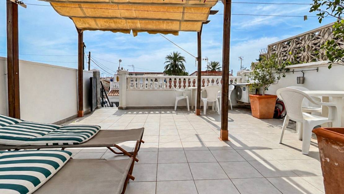 Venta - Chalet - Torrevieja - Torrevieja Centro