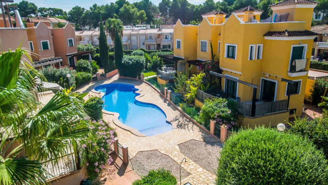 Venta - Chalet - Torrevieja - Torrevieja Centro