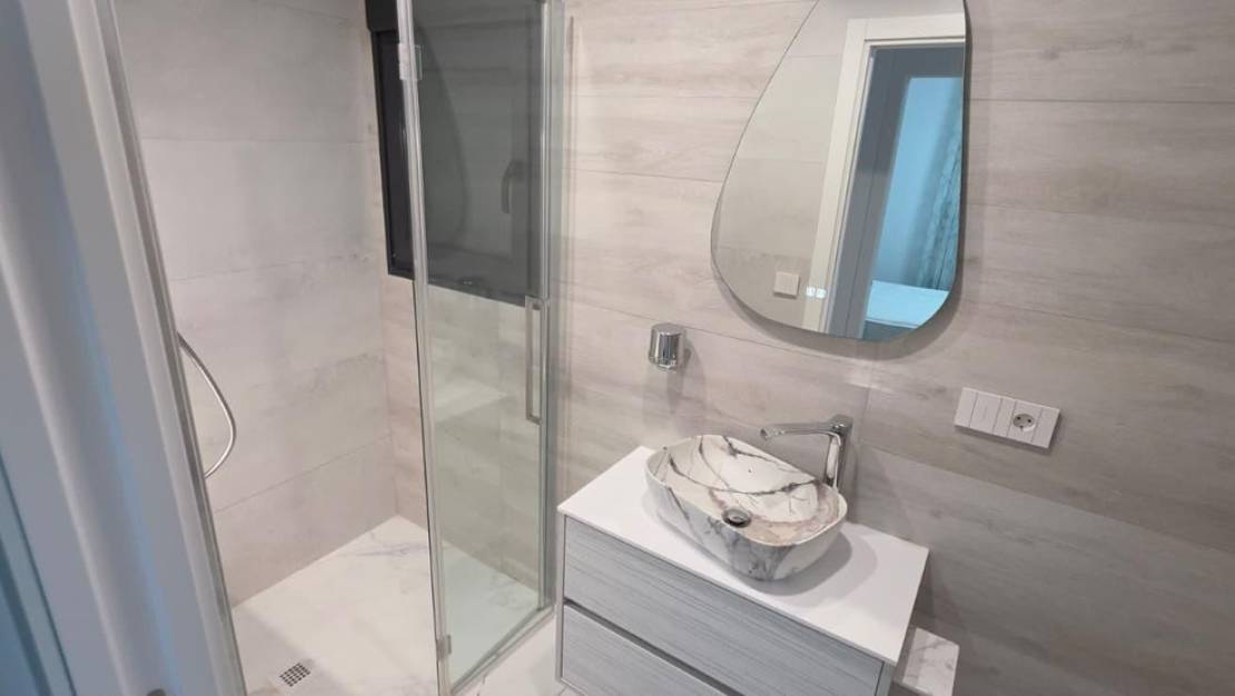 Venta - Chalet - Torrevieja - Torrevieja Centro