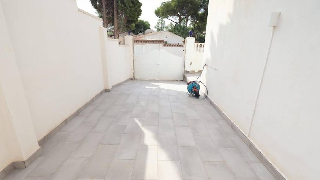 Venta - Chalet - Torrevieja - Torrevieja Centro