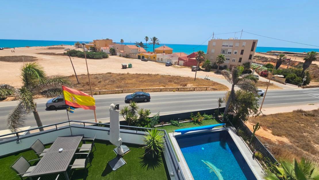 Venta - Chalet - Torrevieja - Torrevieja Centro