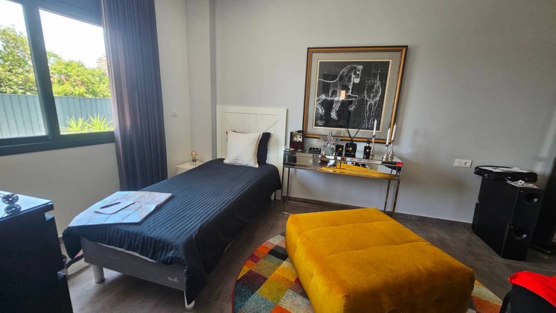 Venta - Chalet - Torrevieja - Torrevieja Centro