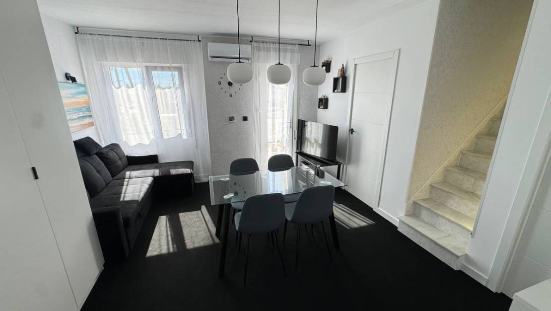 Venta - Chalet - Torrevieja - Torrevieja Centro