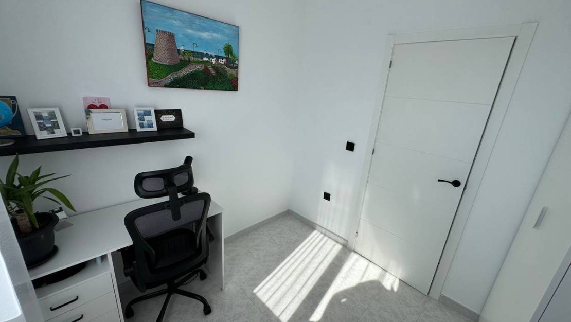 Venta - Chalet - Torrevieja - Torrevieja Centro
