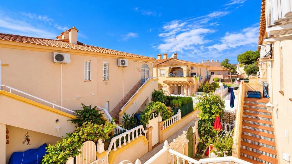 Venta - Chalet - Torrevieja - Torrevieja Centro