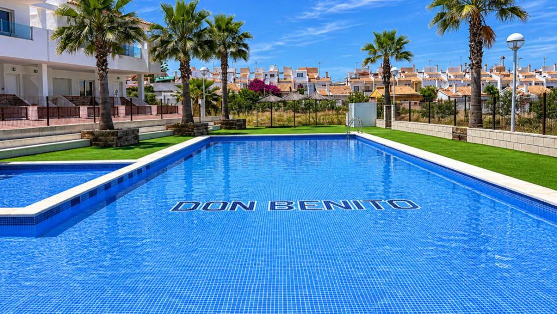 Venta - Chalet - Torrevieja - Torrevieja Centro