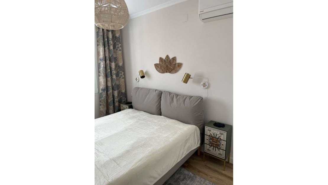 Venta - Chalet - Torrevieja - Torrevieja Centro