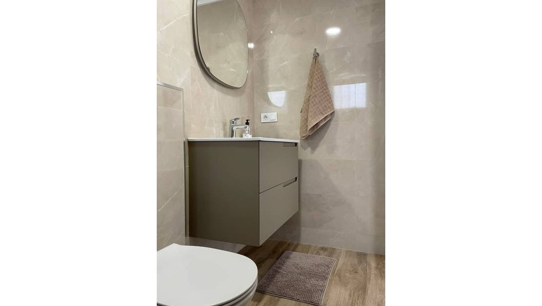 Venta - Chalet - Torrevieja - Torrevieja Centro