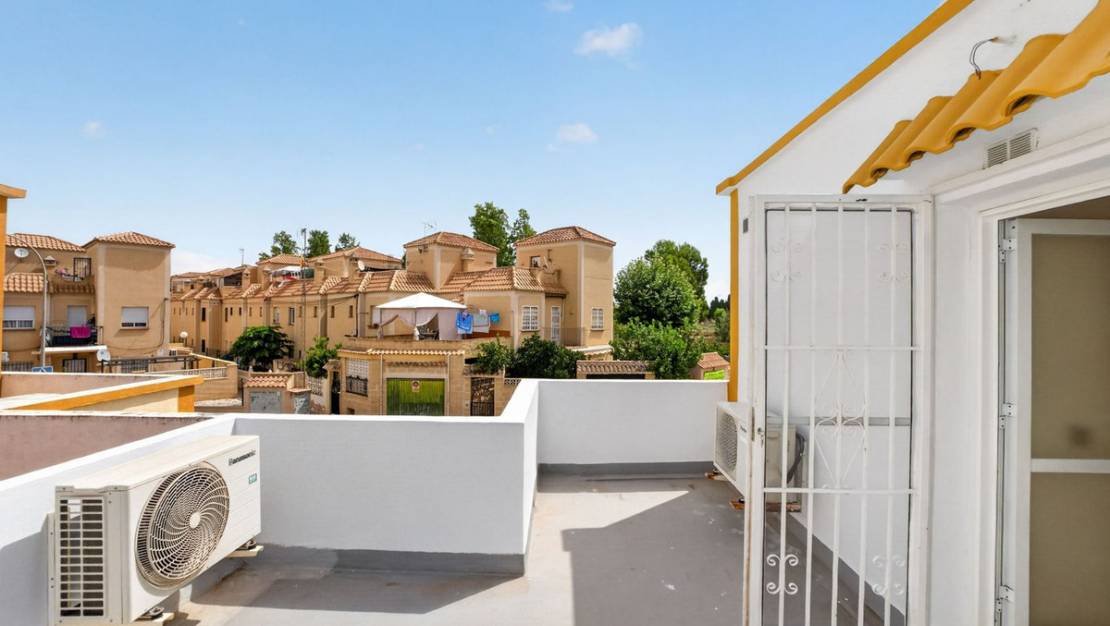 Venta - Chalet - Torrevieja - Torrevieja Centro