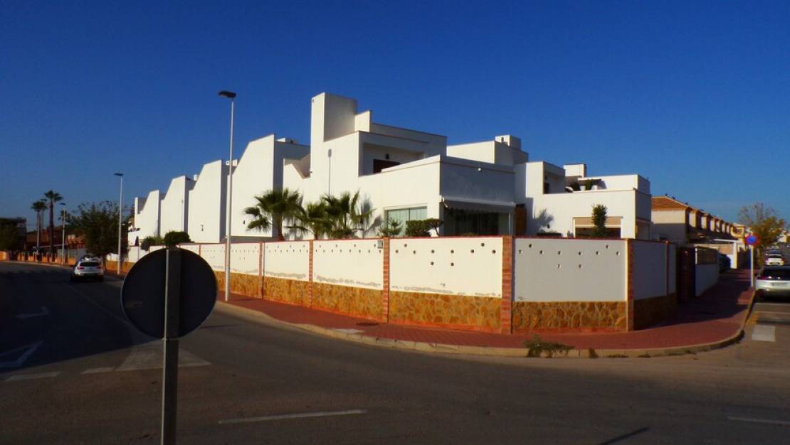 Venta - Chalet - Torrevieja