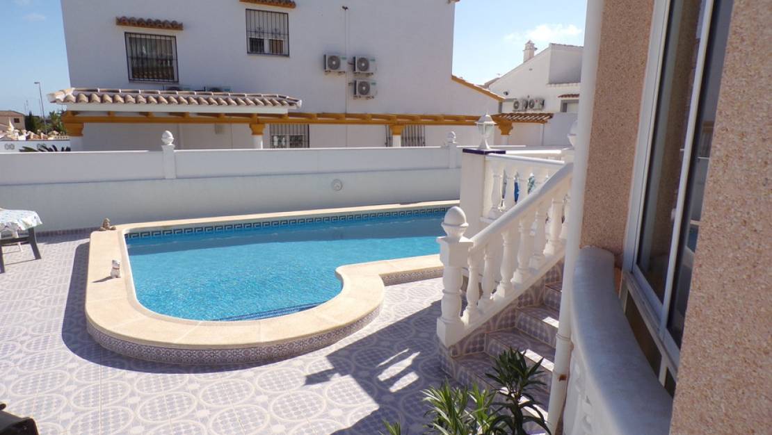 Venta - Chalet - Villamartin