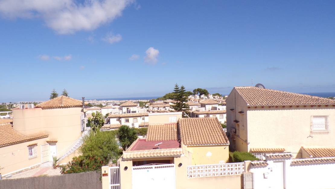 Venta - Chalet - Villamartin