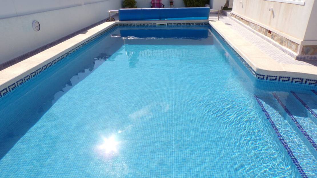 Venta - Chalet - Villamartin