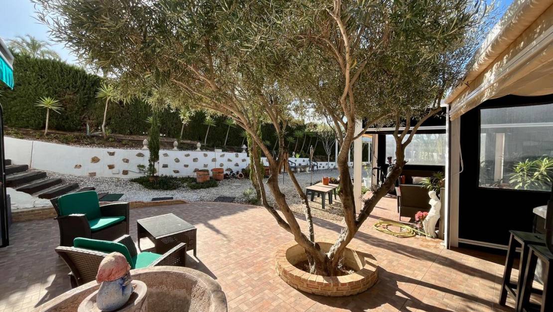 Venta - Chalet - Villamartin