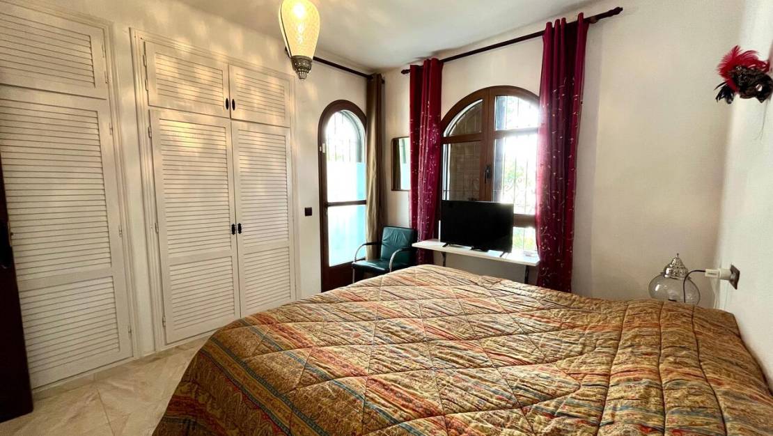 Venta - Chalet - Villamartin