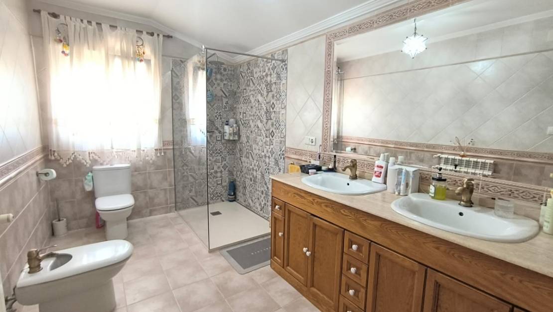 Venta - Chalet - Yecla - Yecla Centro