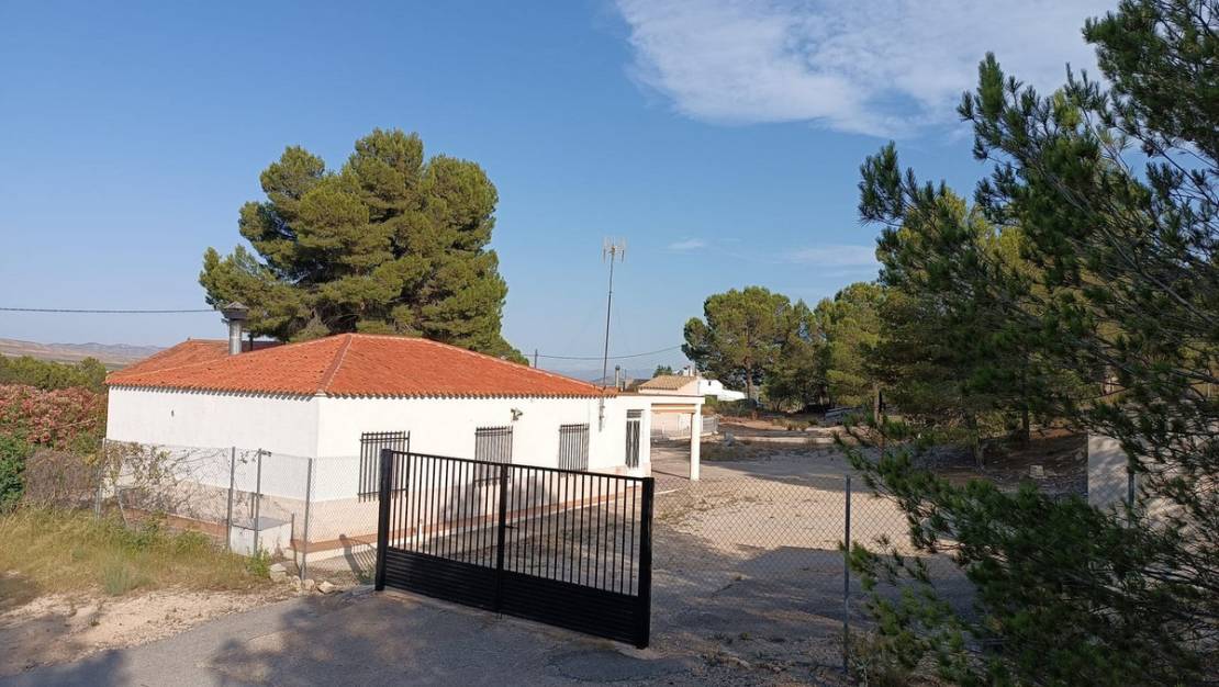 Venta - Chalet - Yecla - Yecla Centro