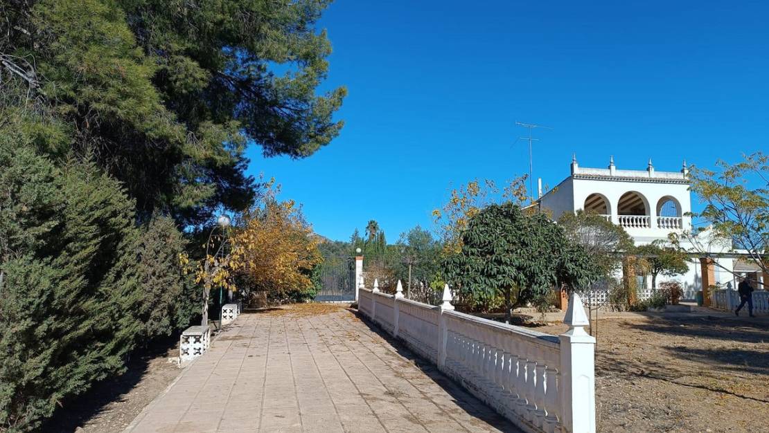 Venta - Chalet - Yecla - Yecla Centro