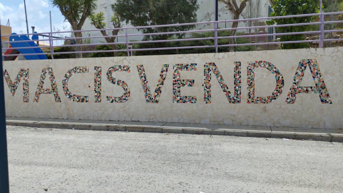 Venta - Comercial - Abanilla