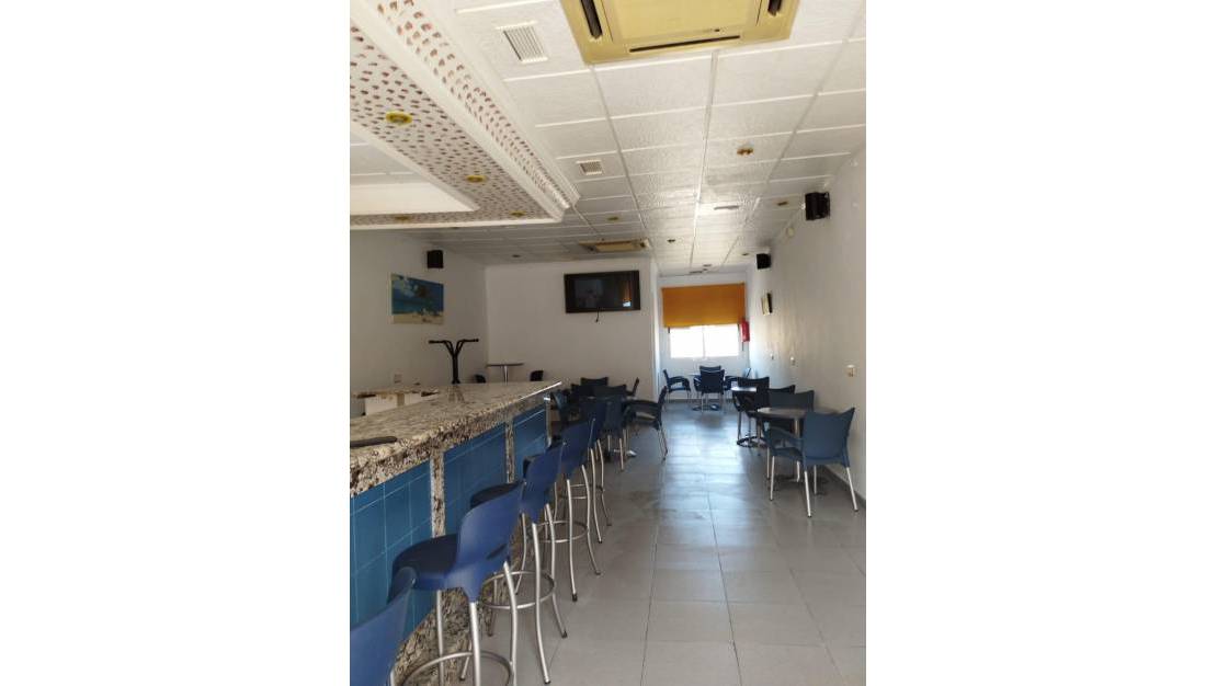 Venta - Comercial - Abanilla
