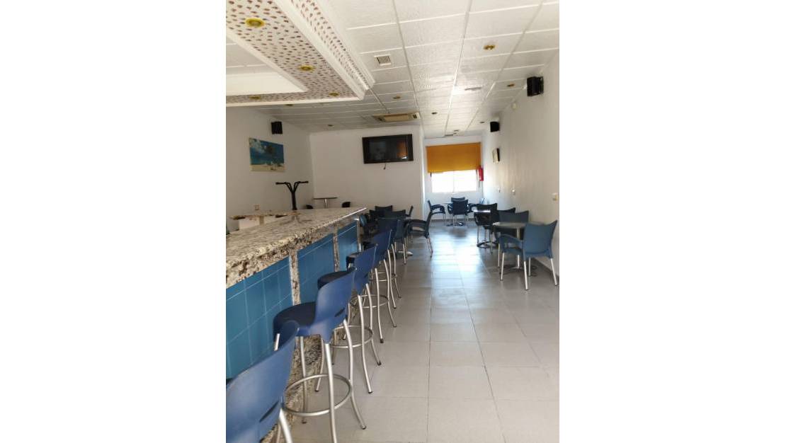 Venta - Comercial - Abanilla