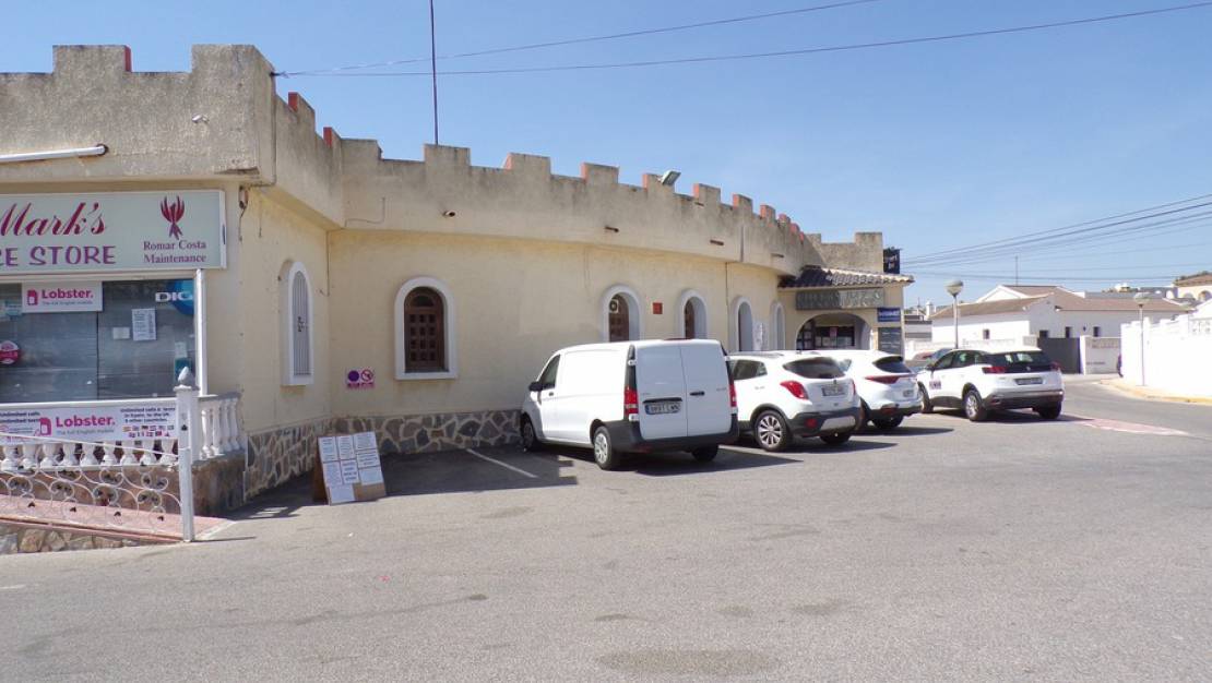 Venta - Comercial - San Miguel de Salinas