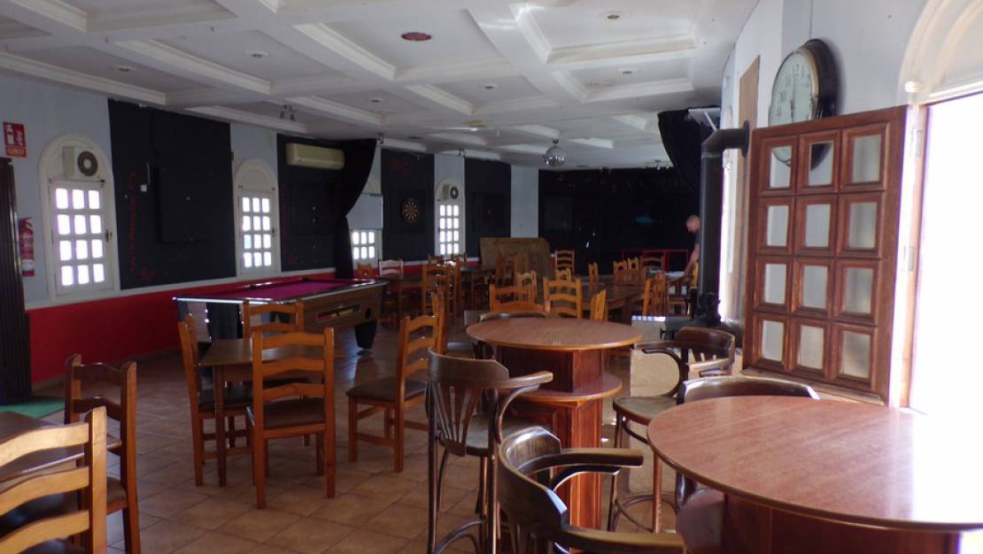 Venta - Comercial - San Miguel de Salinas