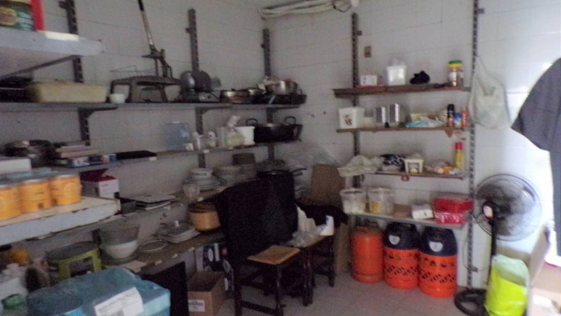 Venta - Comercial - San Miguel de Salinas