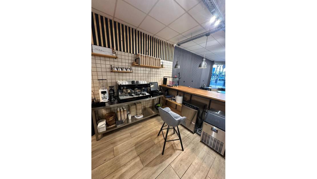 Venta - Commercial property - Alicante - Alicante Centro