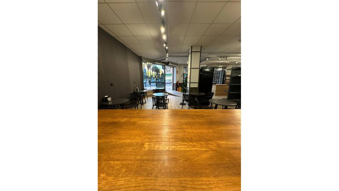 Venta - Commercial property - Alicante - Alicante Centro