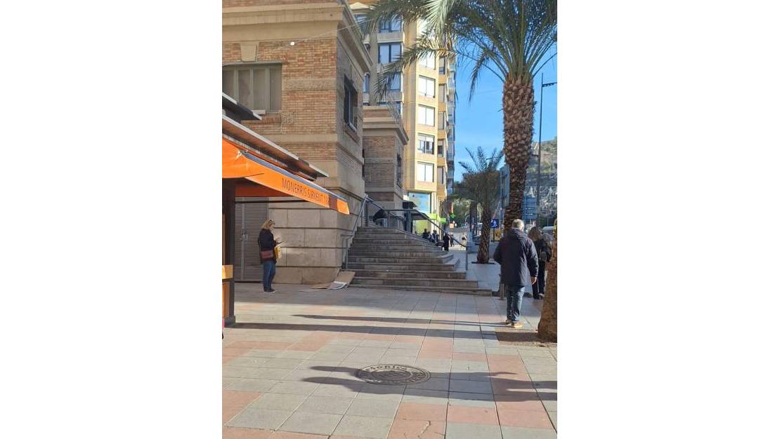 Venta - Commercial property - Alicante - Alicante Centro