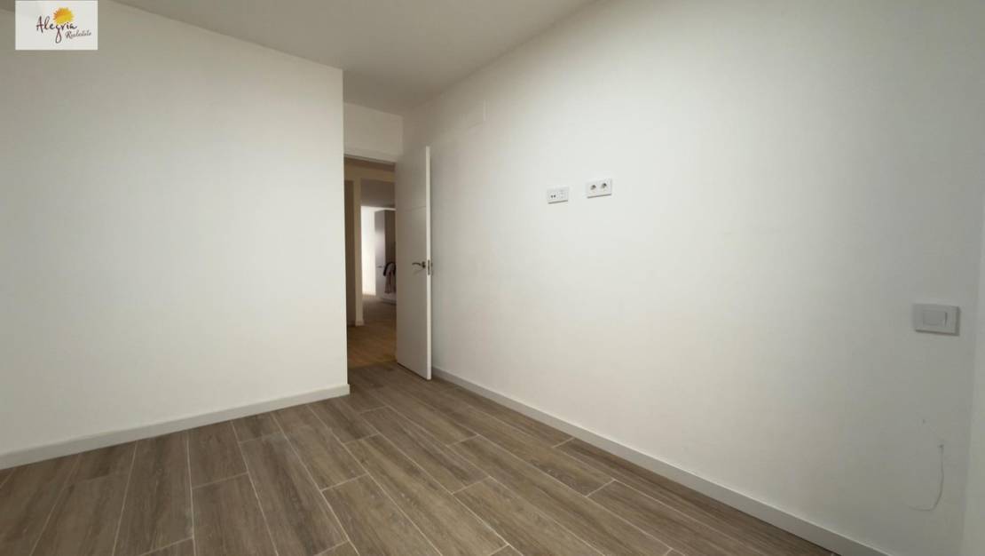 Venta - Commercial property - Alicante - Alicante Centro