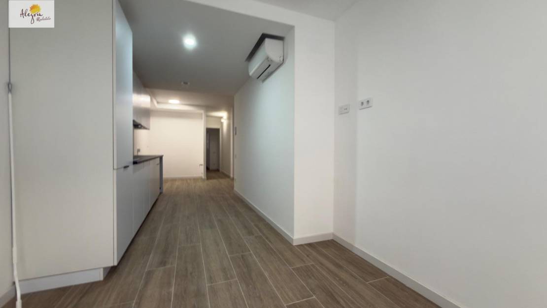 Venta - Commercial property - Alicante - Alicante Centro