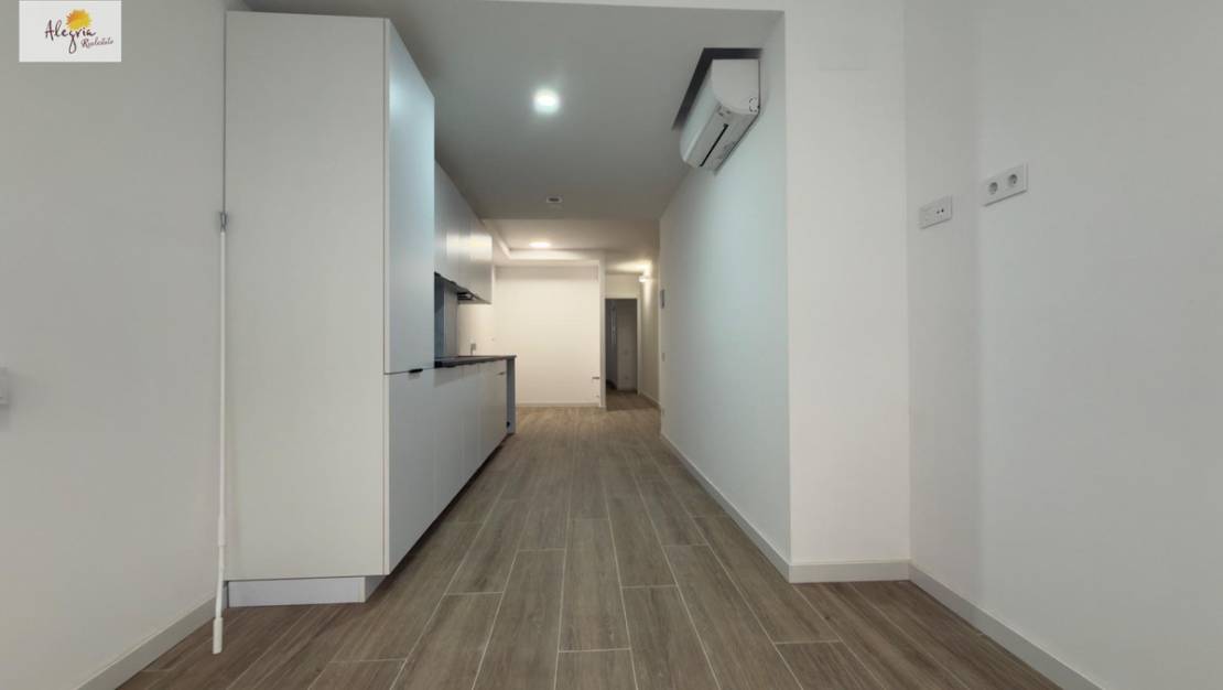 Venta - Commercial property - Alicante - Alicante Centro