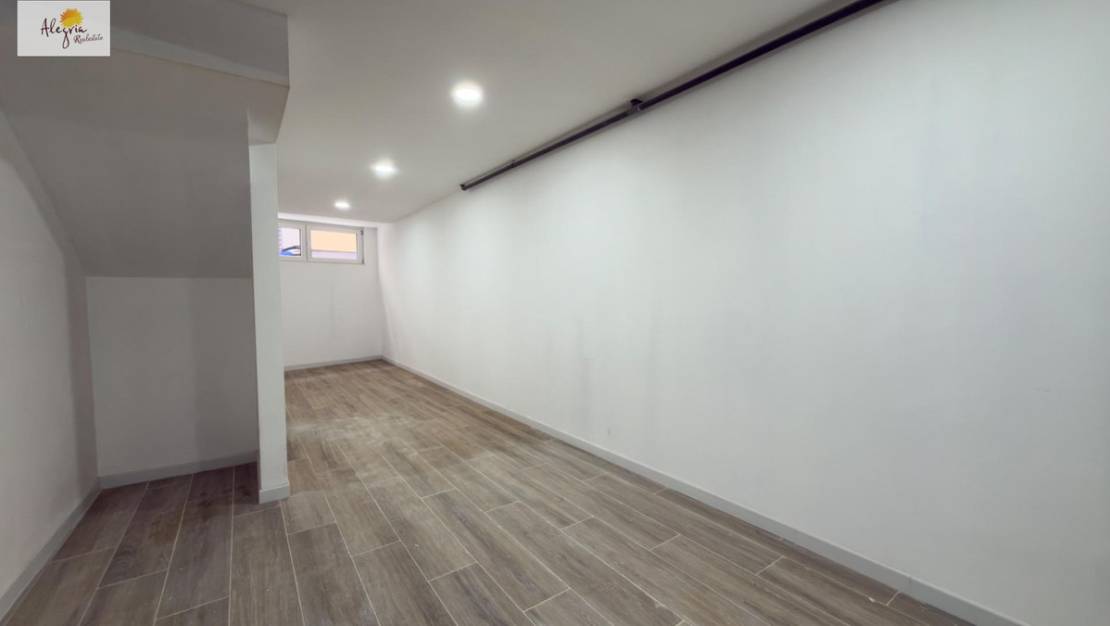 Venta - Commercial property - Alicante - Alicante Centro